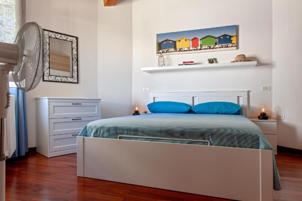 Casa Felicita' Apartment Livorno Ngoại thất bức ảnh
